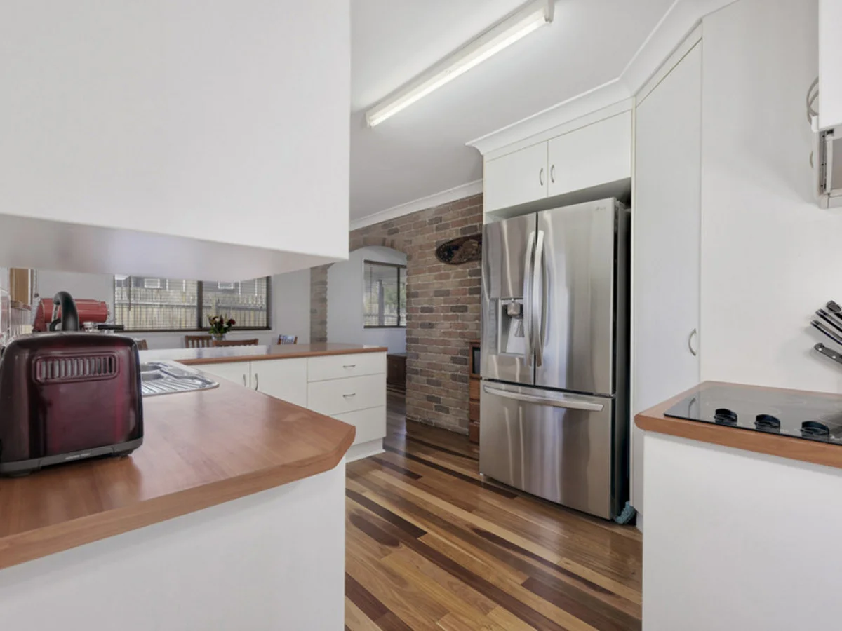 Additional image 2 of 6 Boronia Court, Avoca QLD 4670