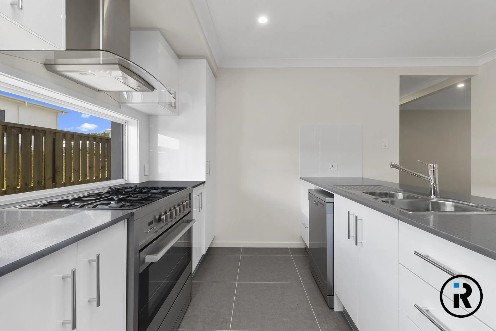 Additional image 2 of 30 Wilsons Peak Way, White Rock QLD 4306