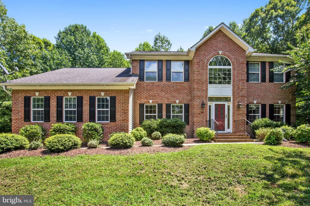 4260 Weeping Willow Lane, Huntingtown, MD 20639