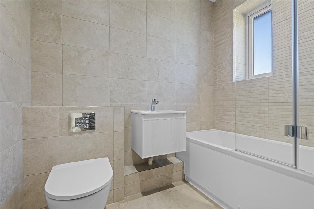 Additional image 3 of 3 bed detached house for saleLodway Gardens, Pill, Bristol BS20