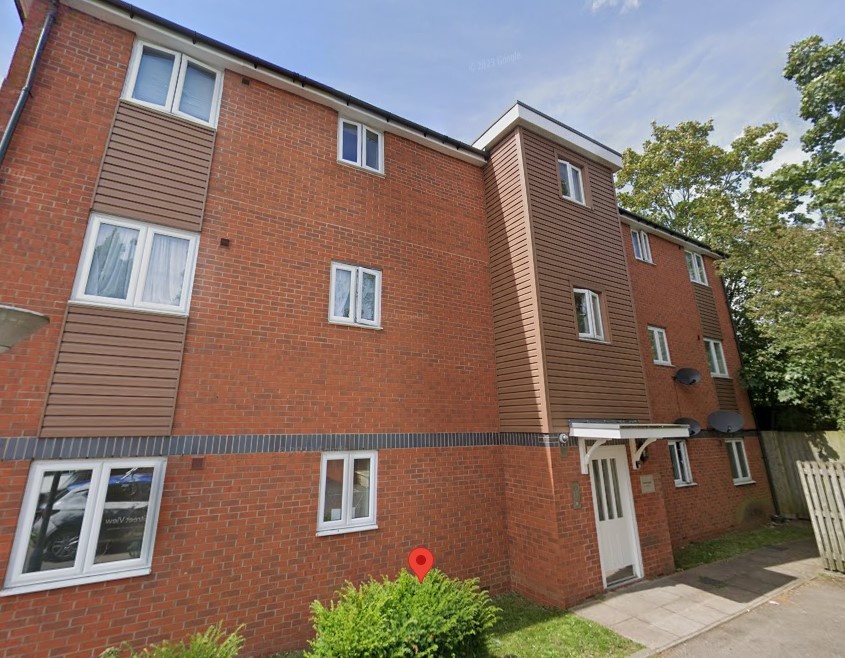 2 Bed Flat, Swan Lane, CV2, N1 7GU
