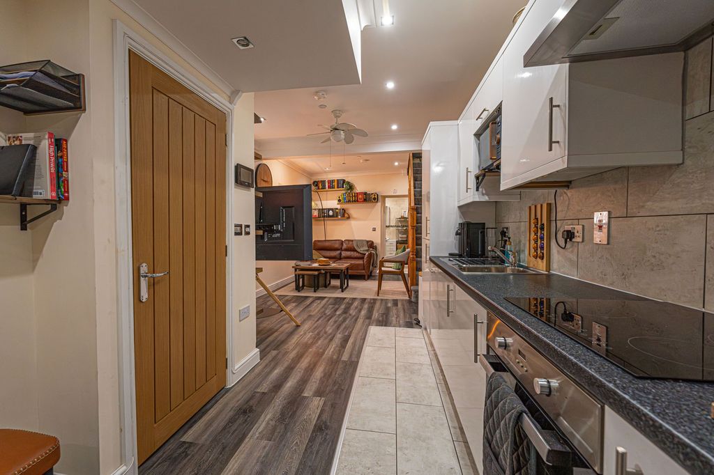 Additional image 6 of 1 bed flat for sale8-11 Griffin Street, Newport NP20