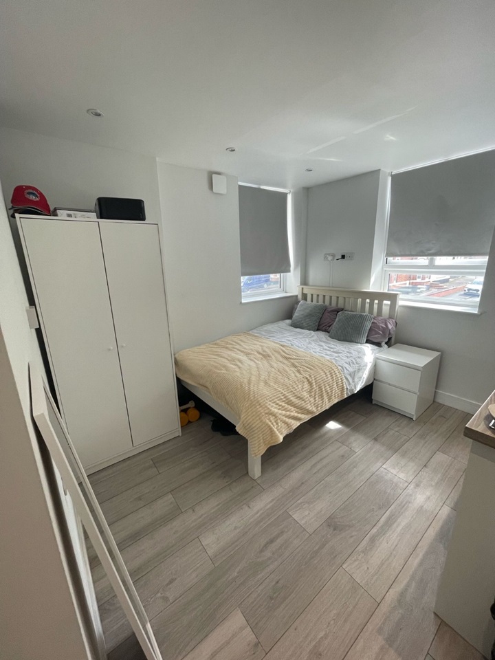 Additional image 2 of Studio Flat, Queens Road, CV1, N1 7GU