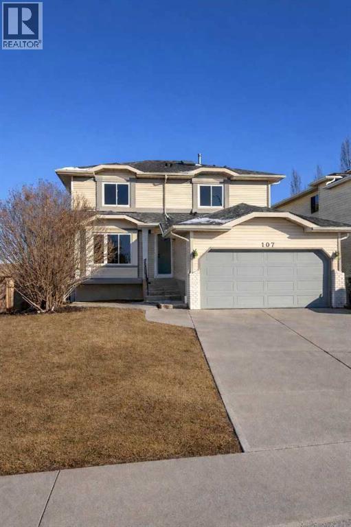 107 Harvest Oak Crescent NE
