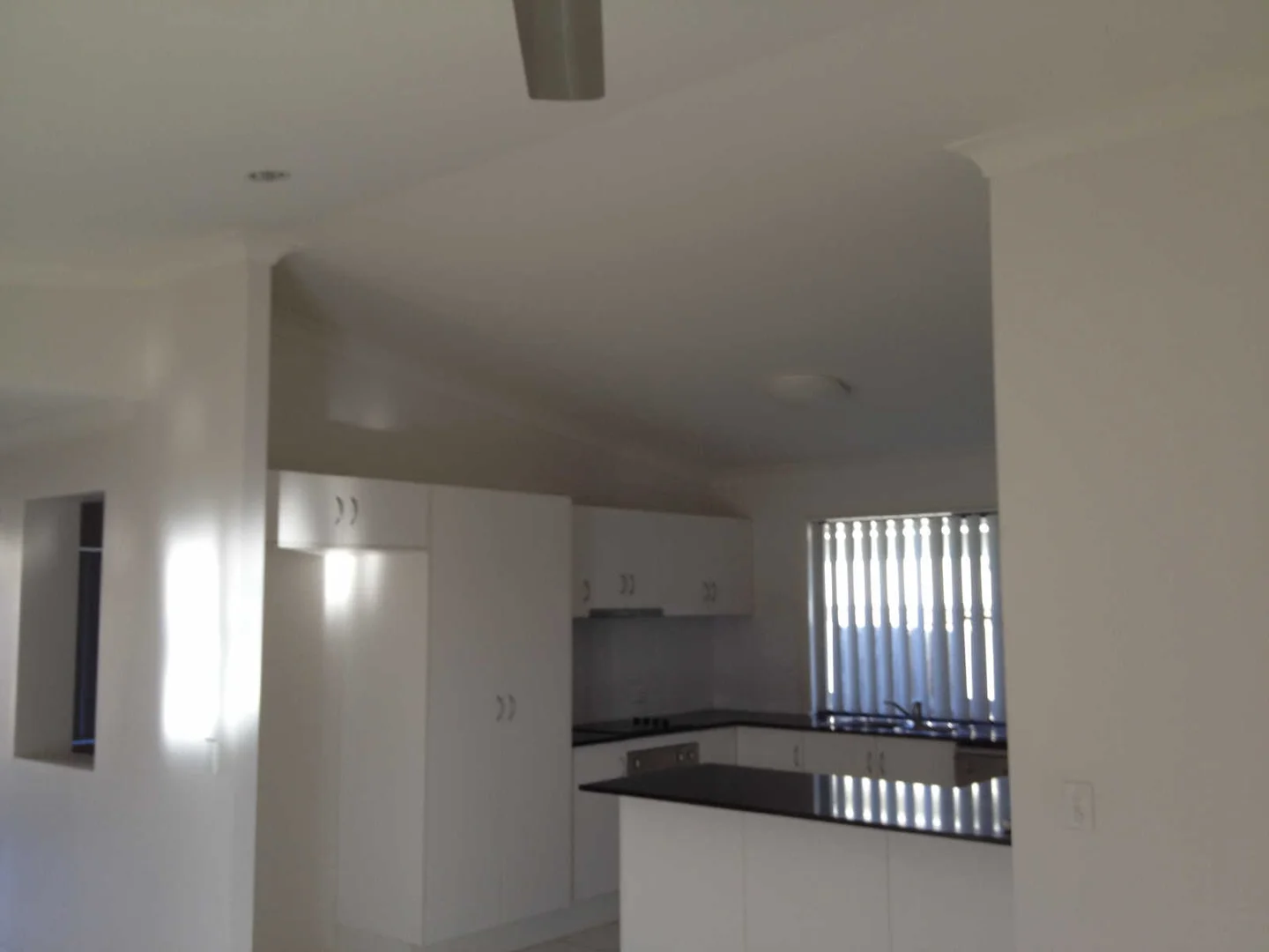 8 Bombo Court, Blacks Beach QLD 4740 photo 2