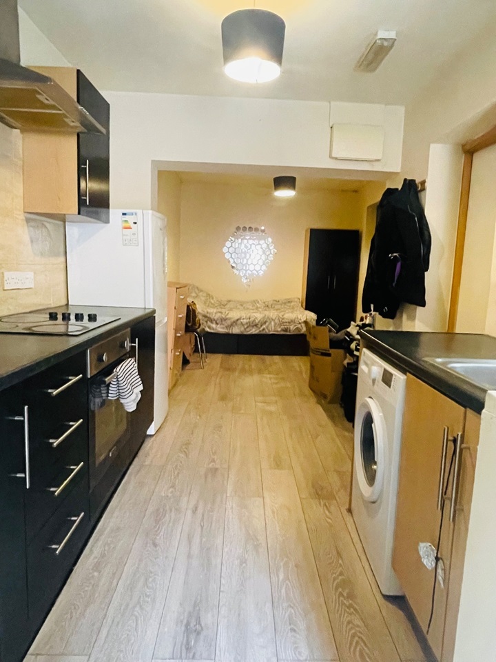 Studio Flat, Leiceseter, LE3, N1 7GU photo 5
