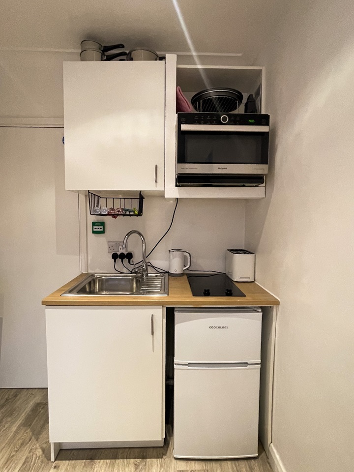 Additional image 3 of Room in a Shared House, Foster Road, CB2, N1 7GU