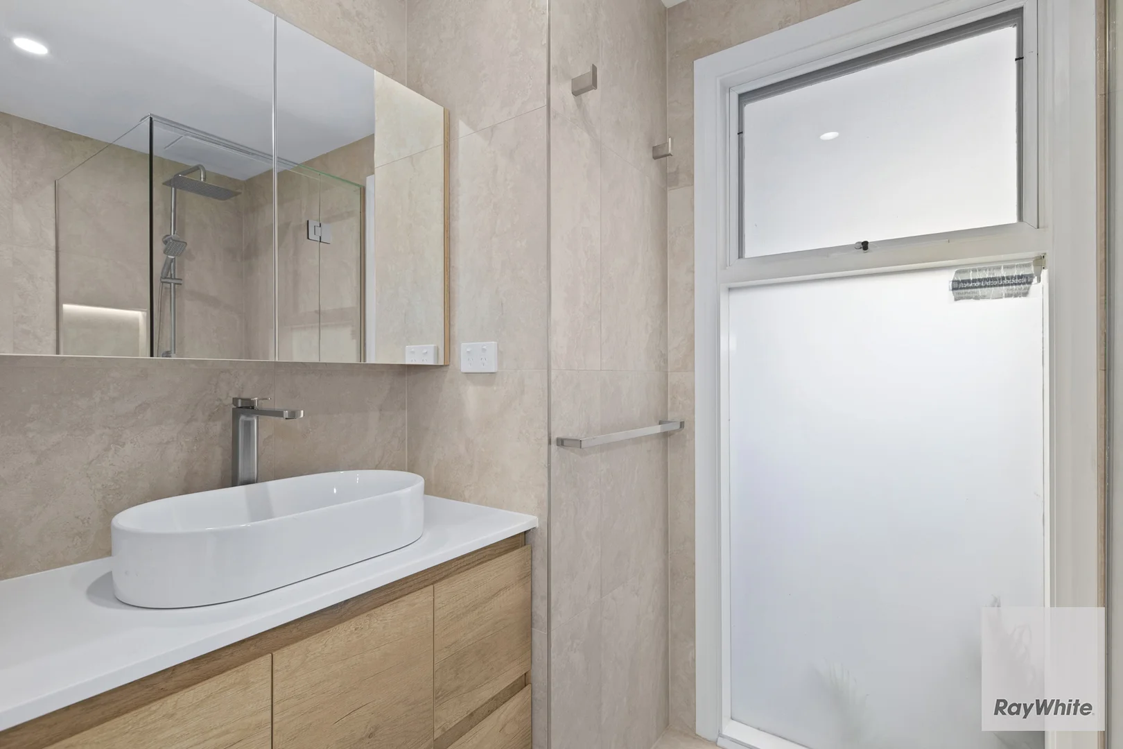 Additional image 12 of 26 Swan Court, Newport VIC 3015