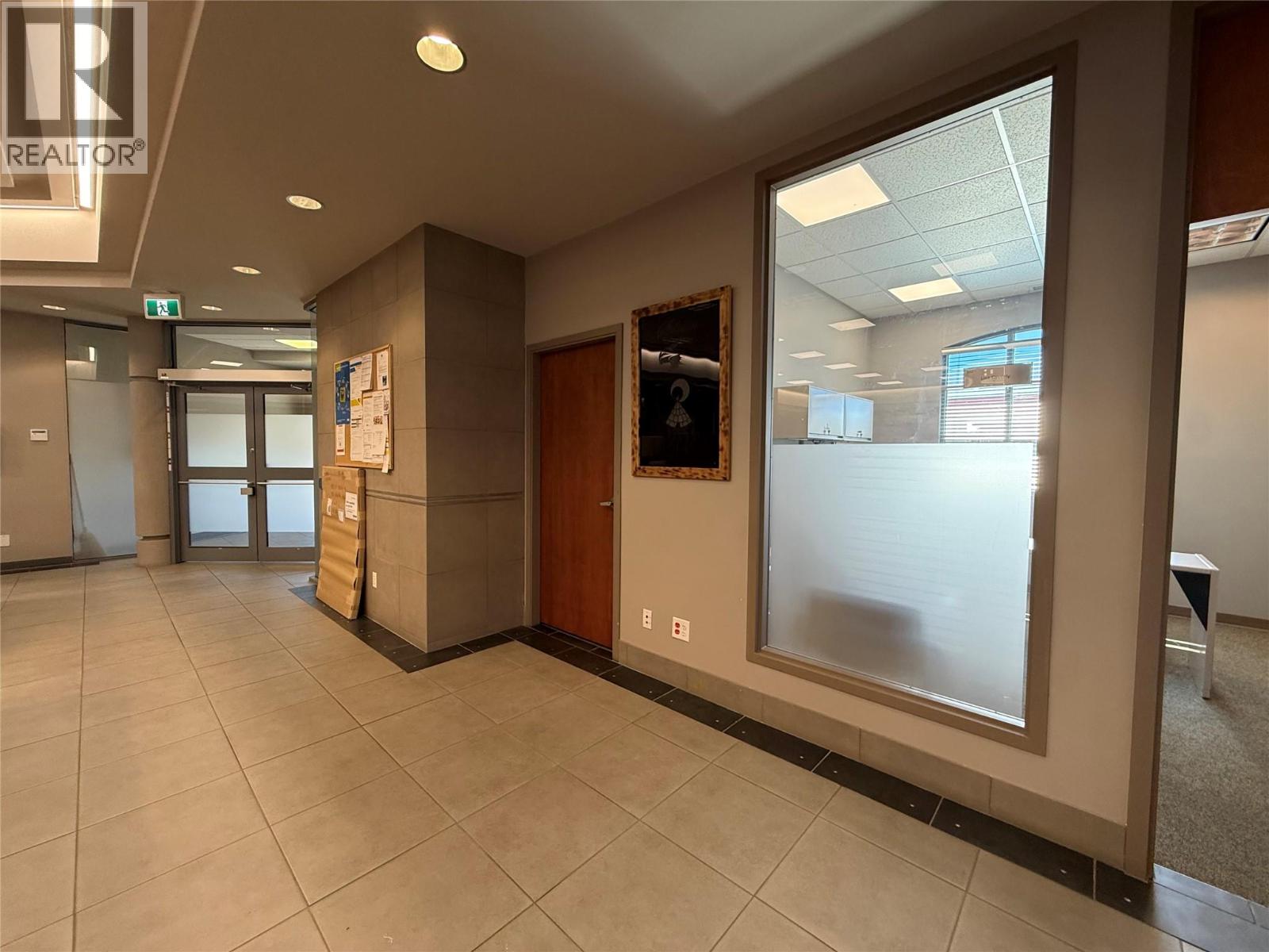 385 Glenmore Road, Kelowna, BC, V1V2H3 photo 5