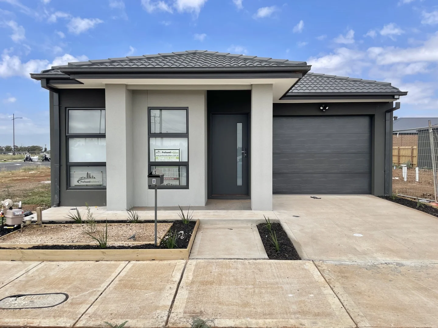Additional image 2 of 8 Elvira Place, Deanside VIC 3336