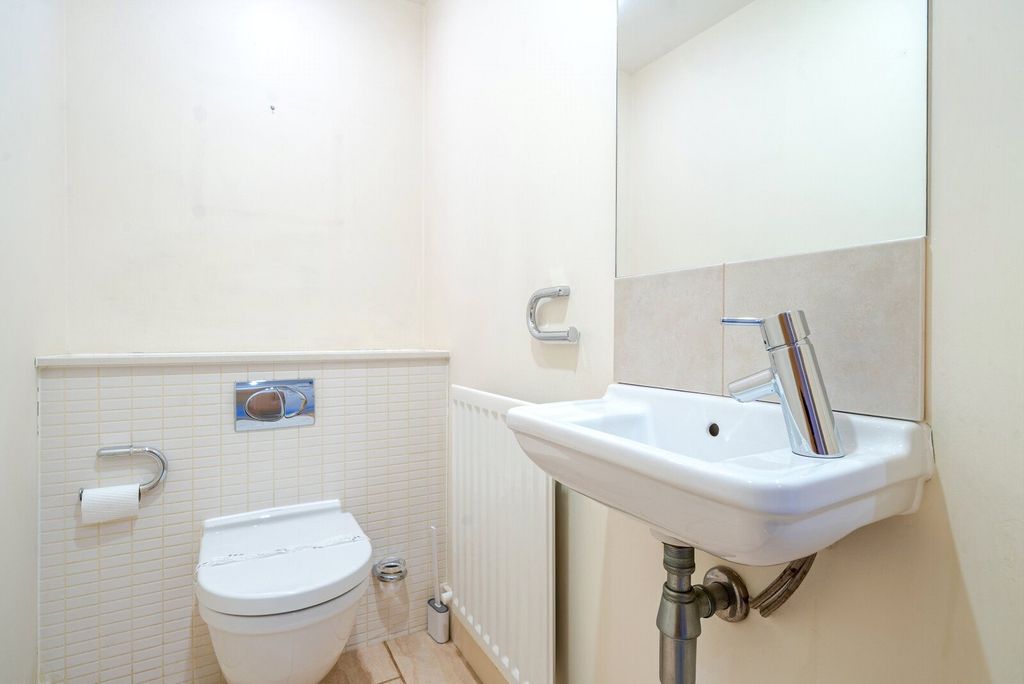 Additional image 7 of 3 bed terraced house for saleSterling Place, Weybridge KT13