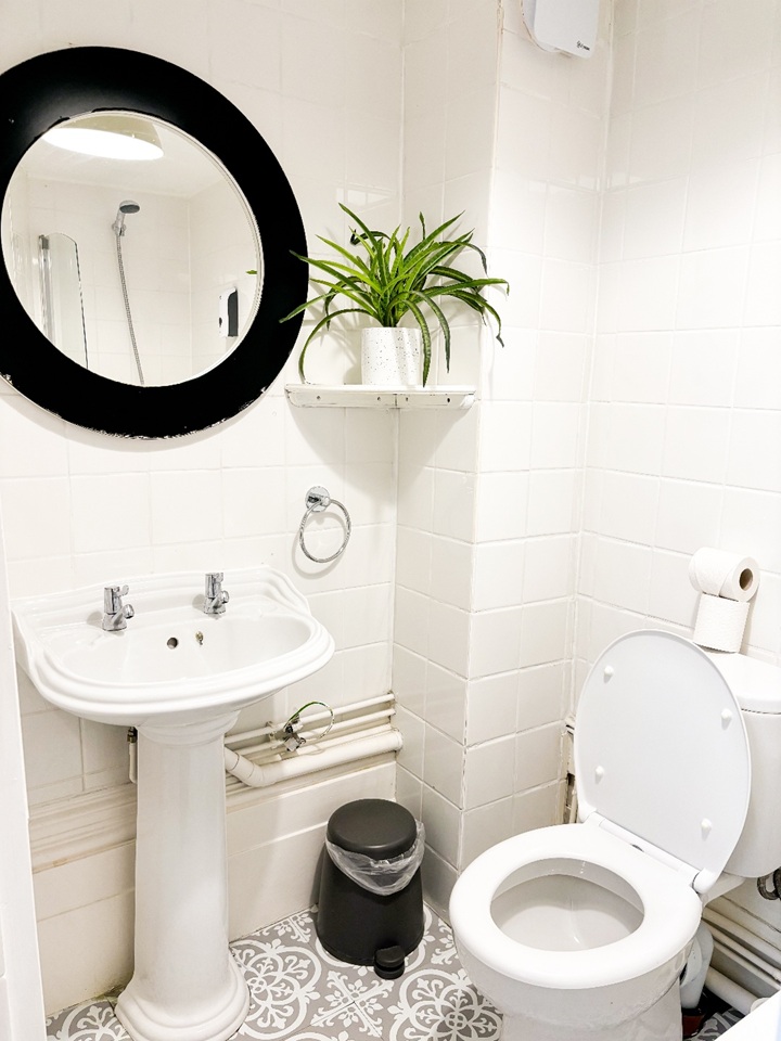 Additional image 9 of 1 Bed Flat, Deluxe Hotel Rooms, BN3, N1 7GU