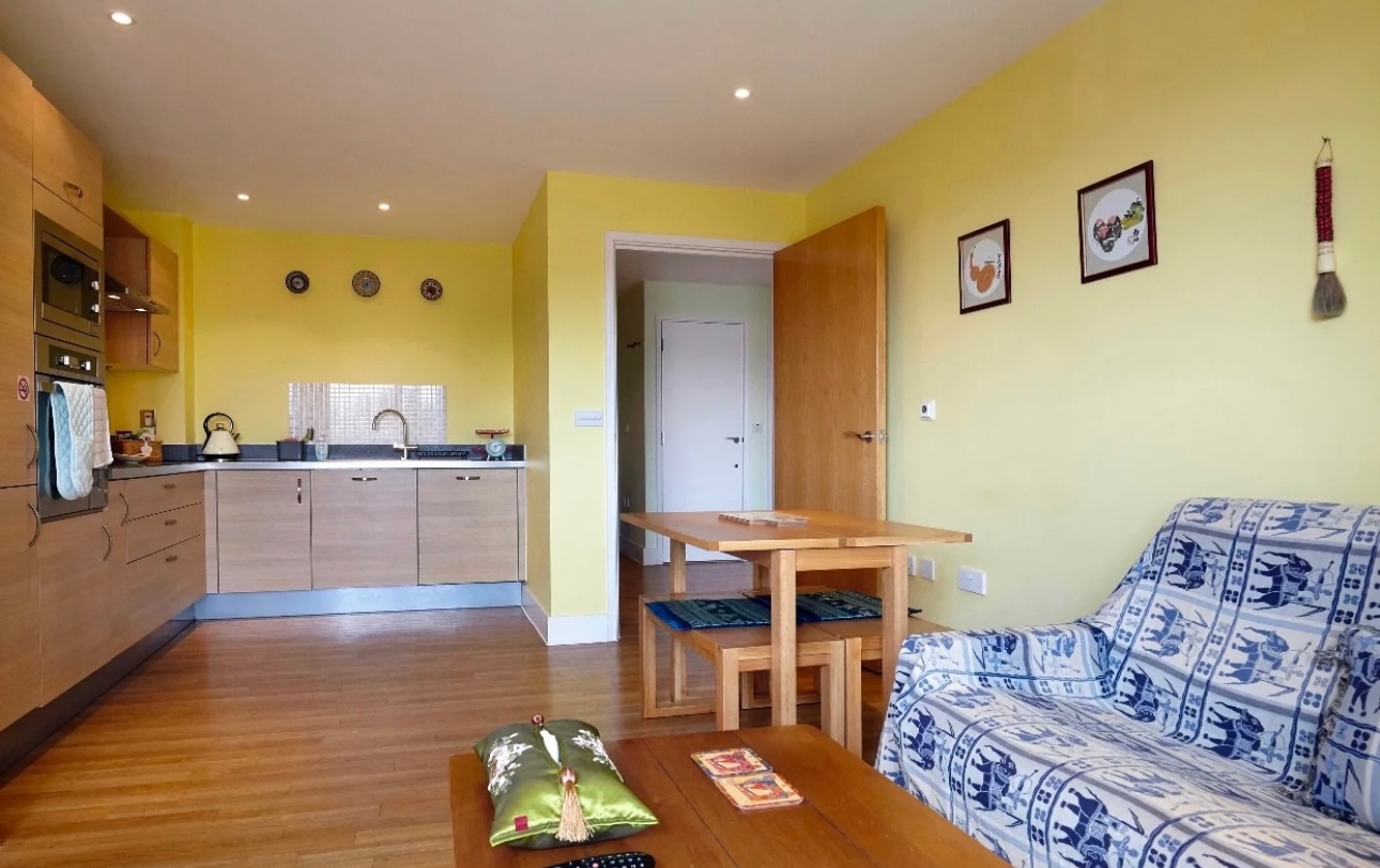 Additional image 2 of 1 Bed Flat, Hills Road, CB2, N1 7GU