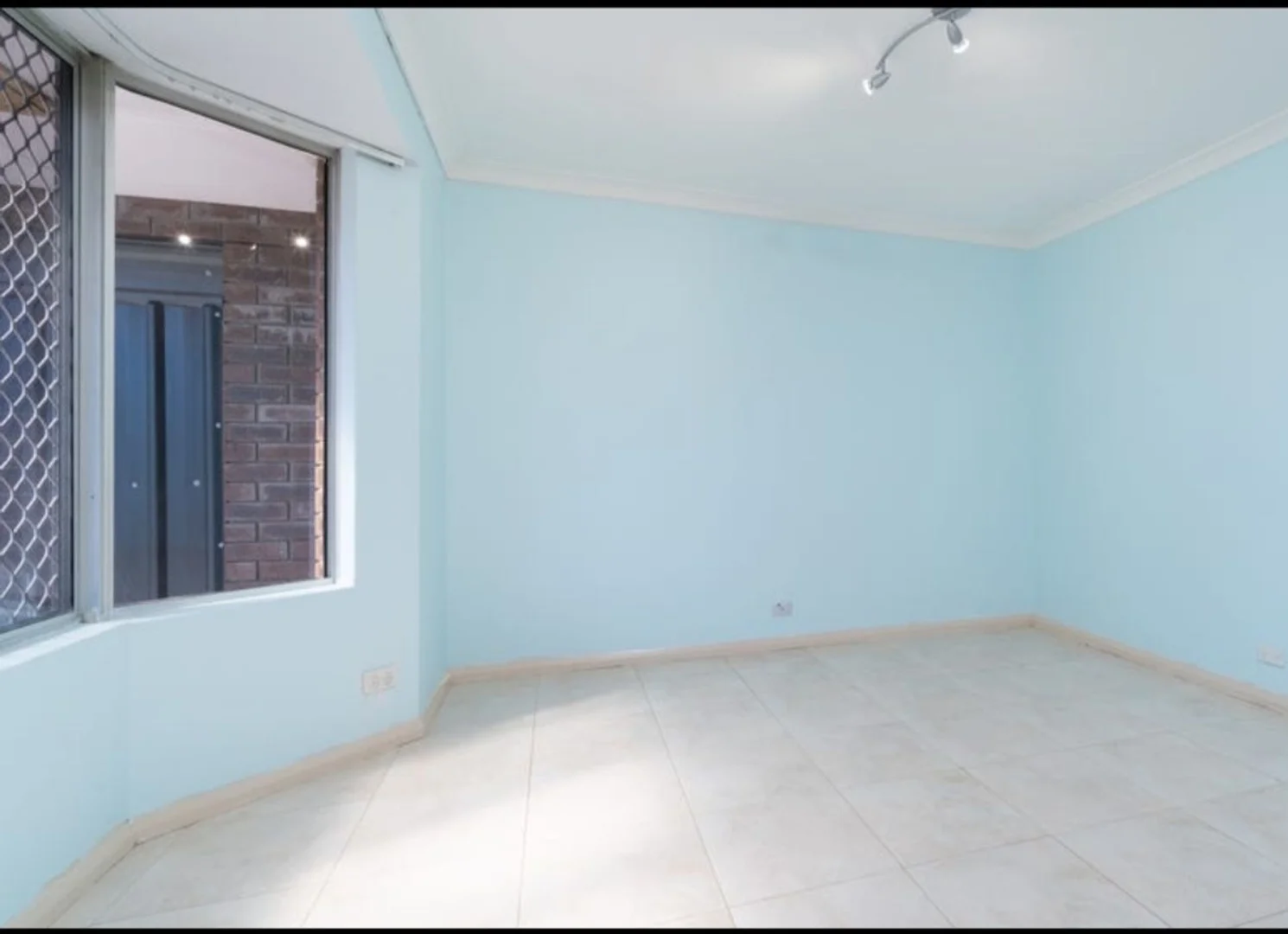 Additional image 3 of 150 Illawarra Cresent South, Ballajura WA 6066