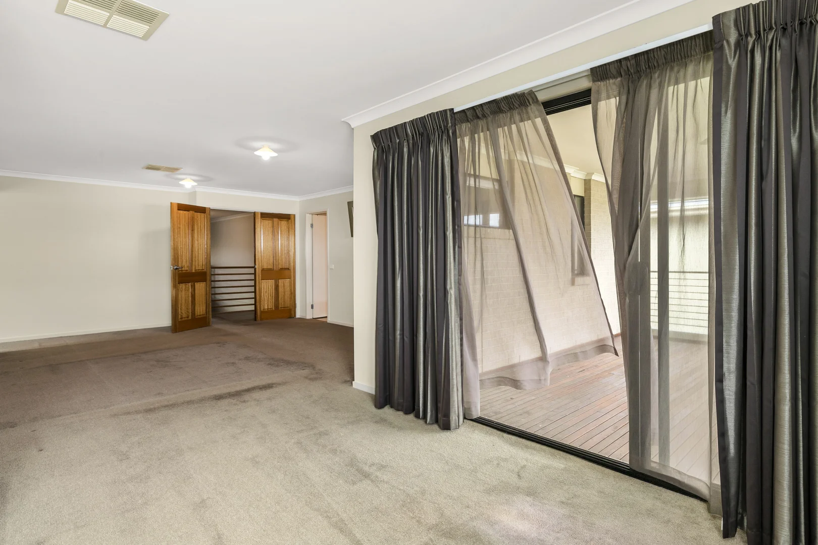 Additional image 4 of 30 Spinnaker Rise, Sanctuary Lakes VIC 3030