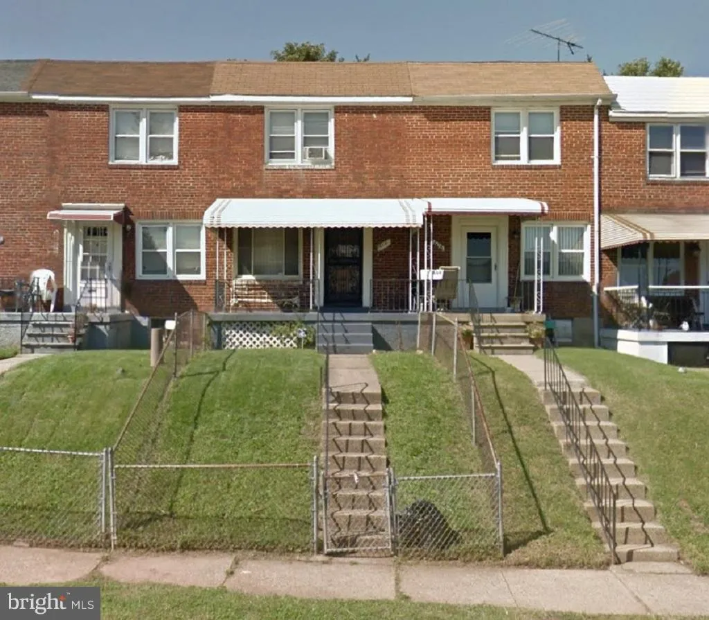 610 Roundview Road, Baltimore, MD 21225 photo 2