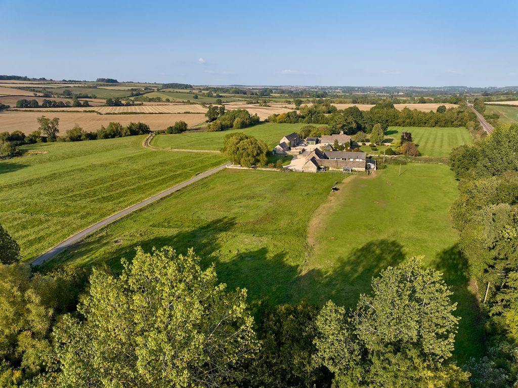 Additional image 4 of 6 bed detached house for saleAscott Under Wychwood, Chipping Norton OX7