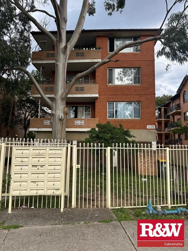 9/158 Sandal Crescent, Carramar NSW 2163