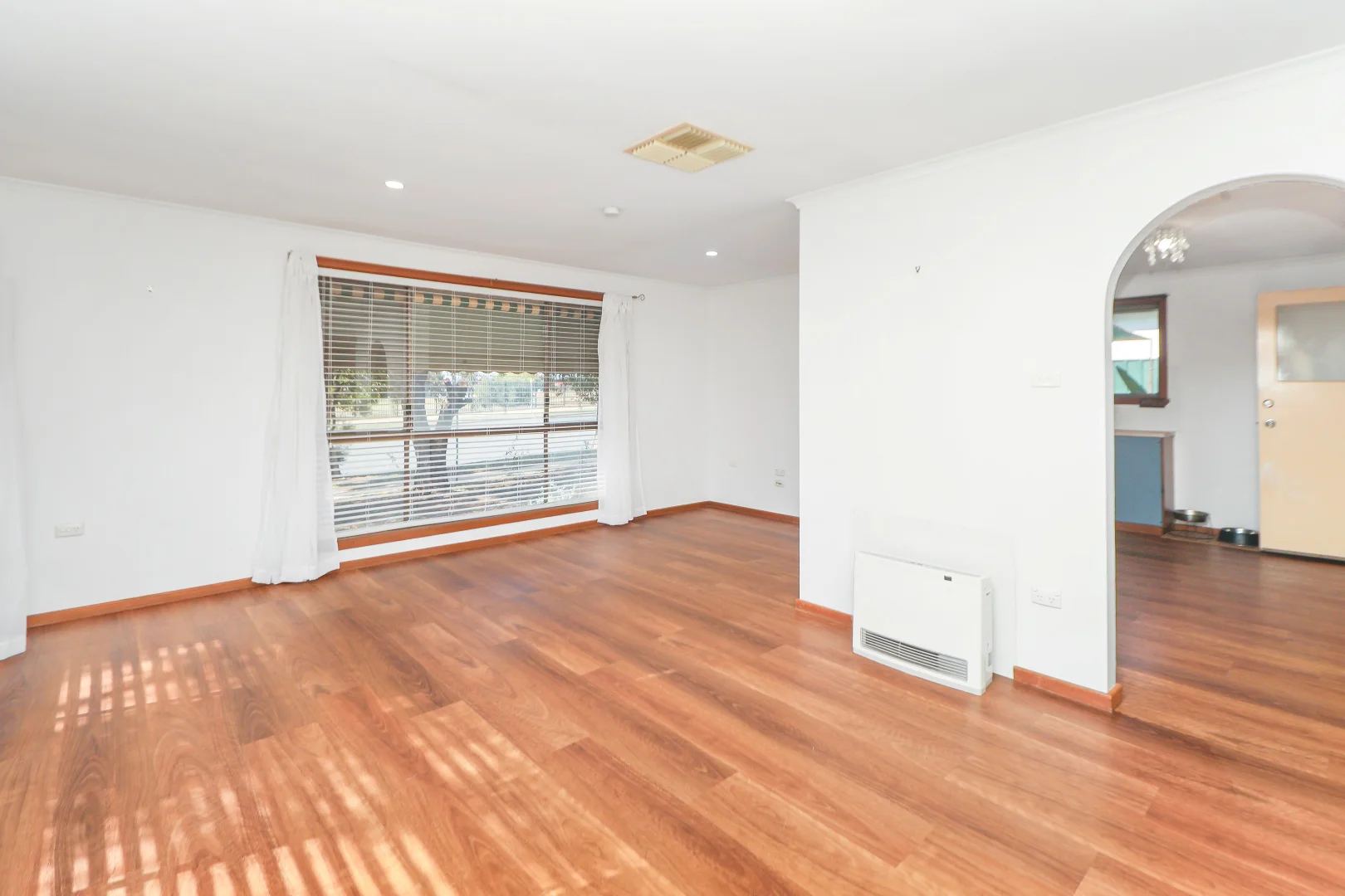 Additional image 3 of 174 Fernleigh Road, Mount Austin NSW 2650