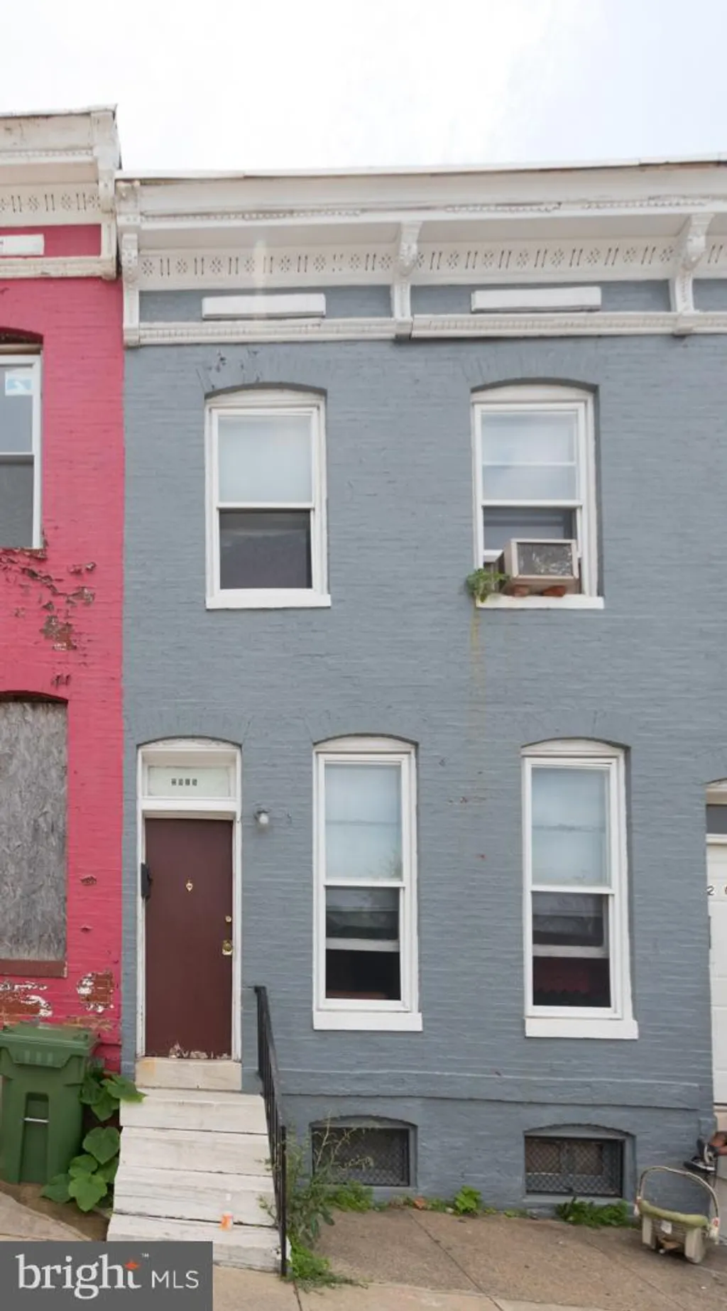 2015 Oliver Street E, Baltimore, MD 21213