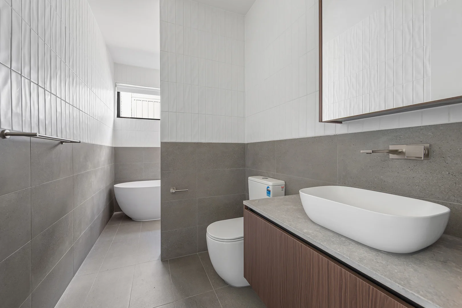 Additional image 9 of 2/142 Warrigal Road, Camberwell VIC 3124