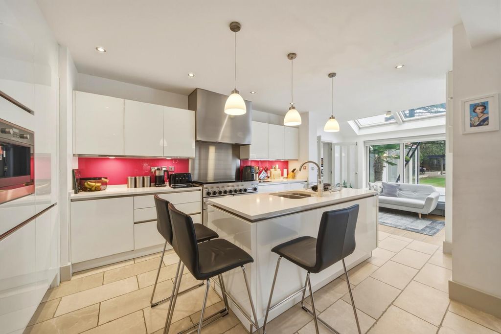 Additional image 6 of 7 bed detached house for saleDovedale Road, West Bridgford, Nottingham NG2
