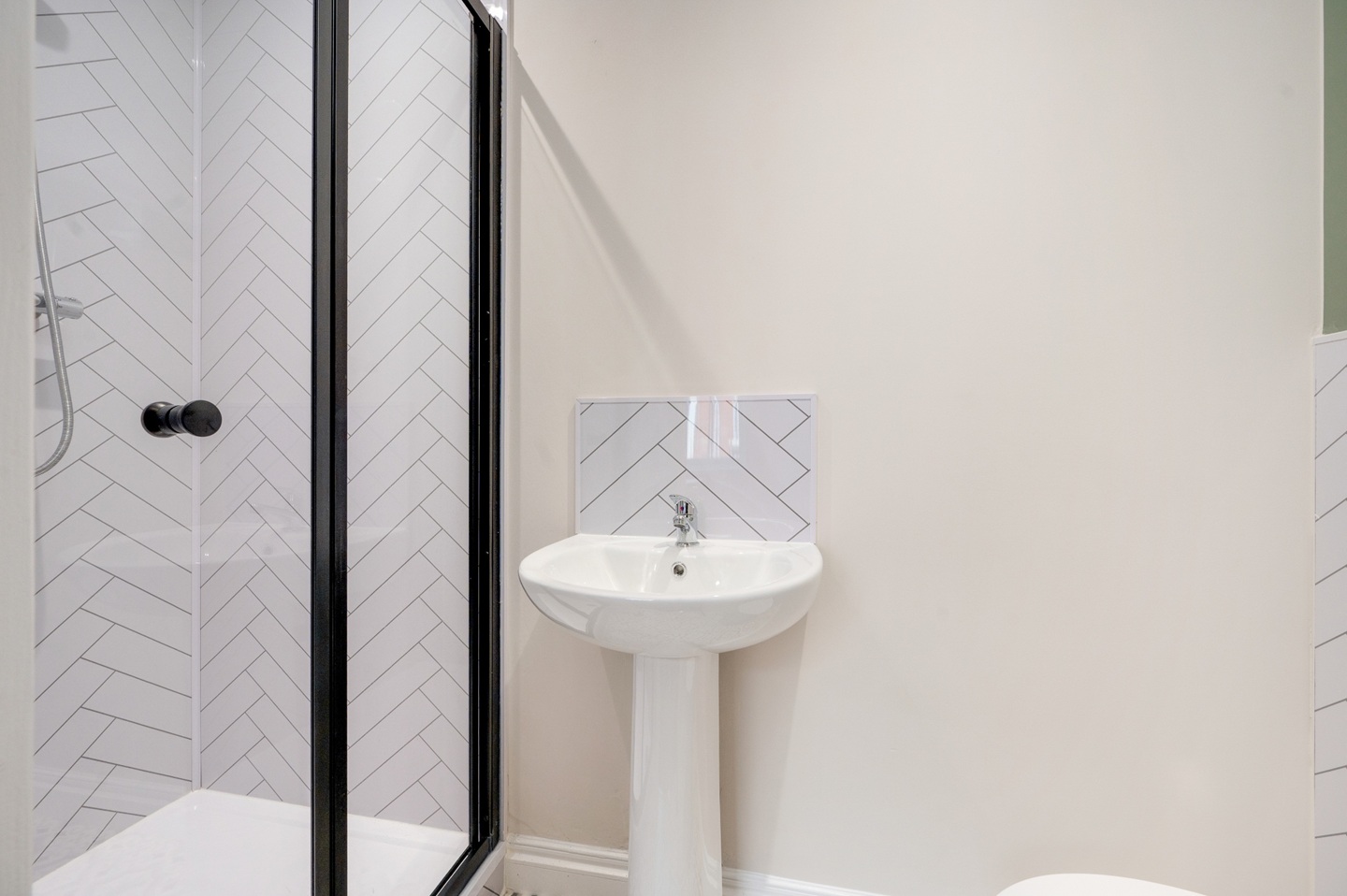 Additional image 63 of Room in a Shared House, Crompton Street, DE1, N1 7GU