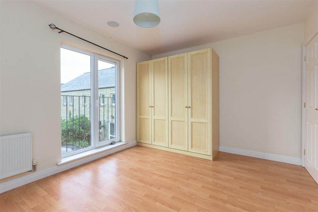 Additional image 9 of 2 bed flat for saleStrands Farm Court, Hornby, Lancaster LA2
