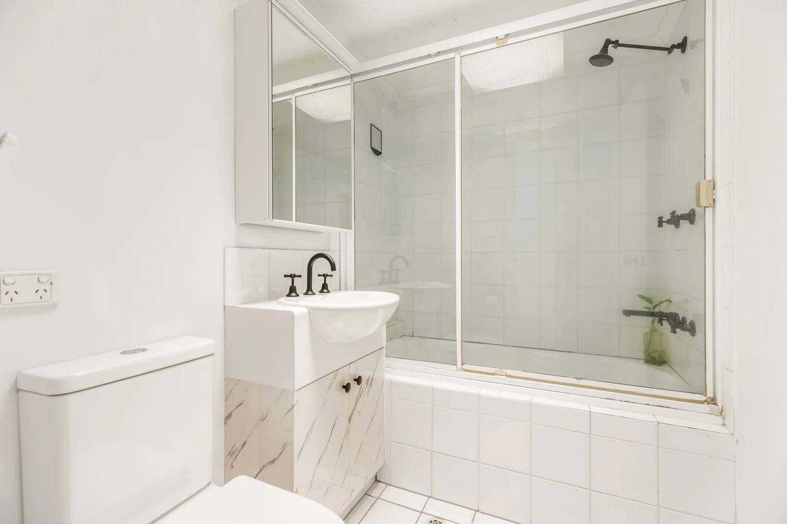 Additional image 10 of 19/182 Carmody Road, St Lucia QLD 4067
