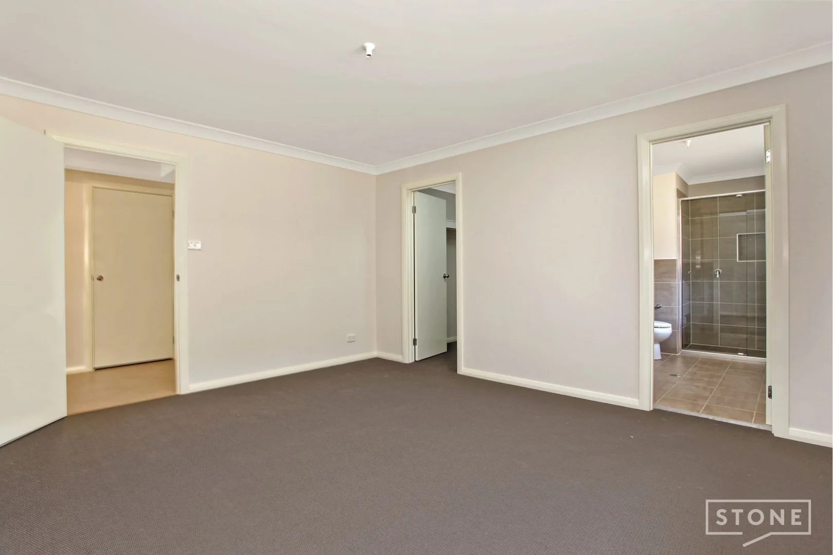 22 Victory Road, Colebee NSW 2761 photo 4