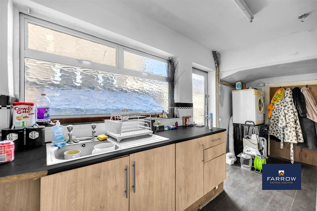 Additional image 5 of 3 bed terraced house for saleRutland Street, Grimsby DN32