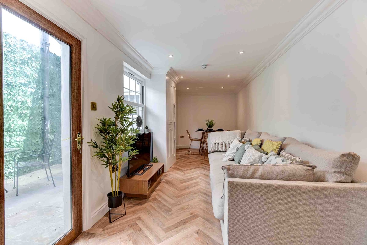 Additional image 5 of 2 Bed Flat, Marine Square, BN2, N1 7GU
