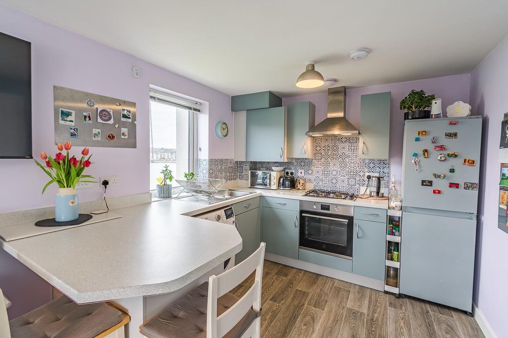Additional image 4 of 1 bed flat for saleFfordd Y Dociau, Barry CF62