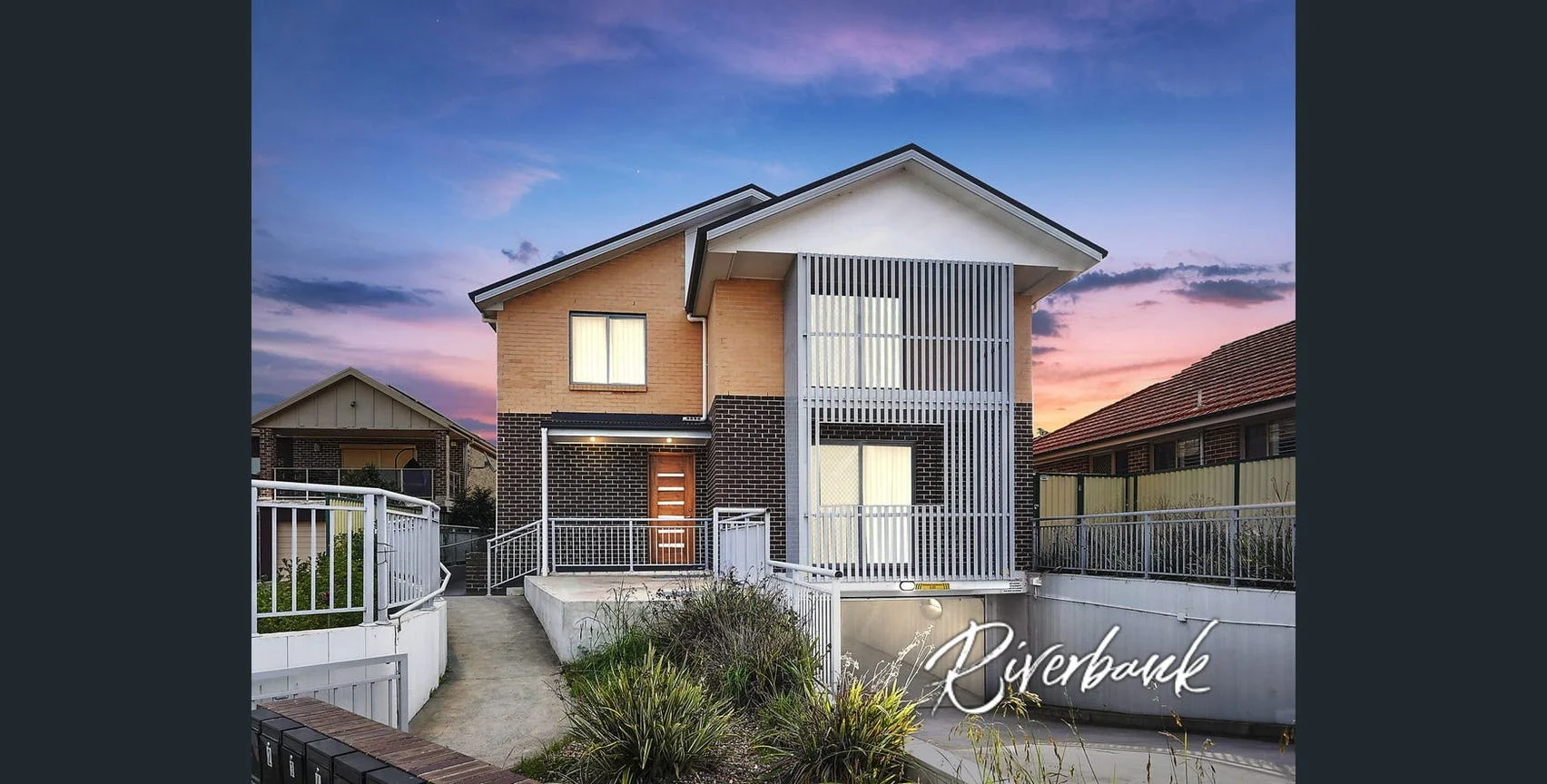 2/92 Burnett Street, Merrylands NSW 2160