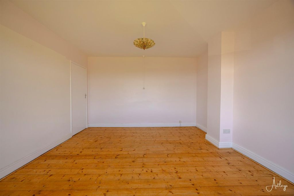 Additional image 14 of 3 bed semi-detached house for saleReigit Lane, Murton, Swansea SA3