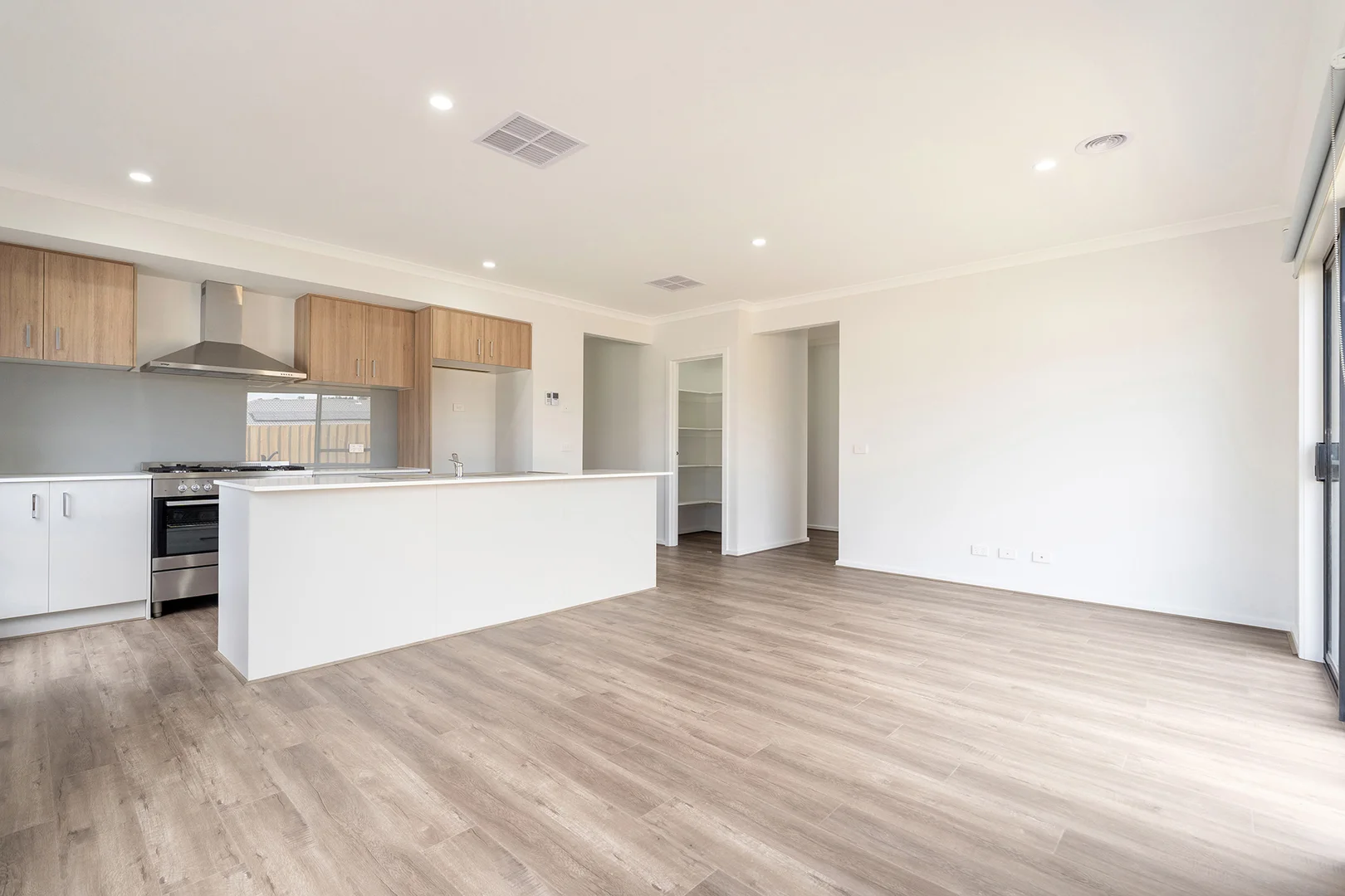 Additional image 3 of 32 Cypress Crescent, Beveridge VIC 3753