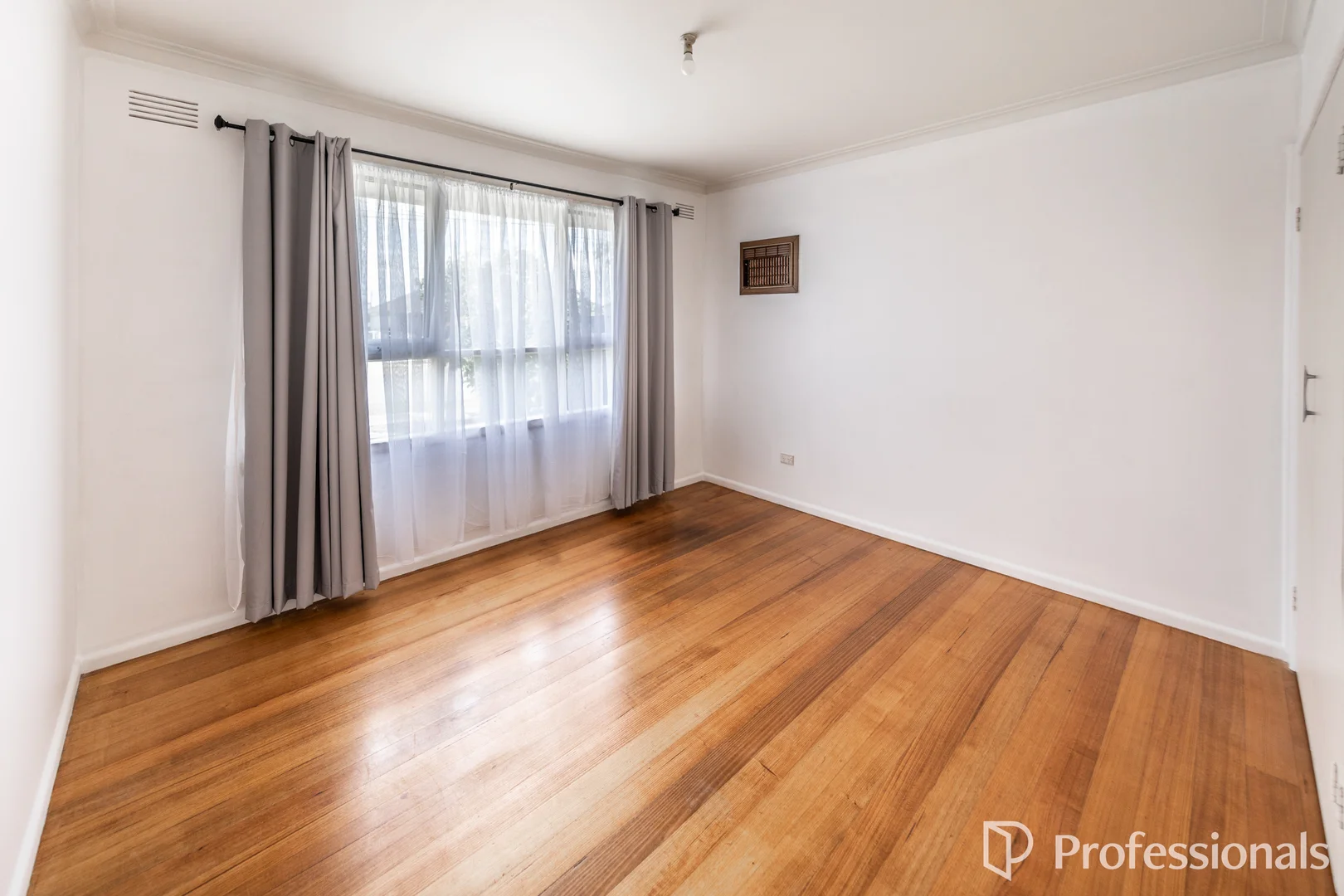 Additional image 2 of 4 Sirdar St, Melton VIC 3337