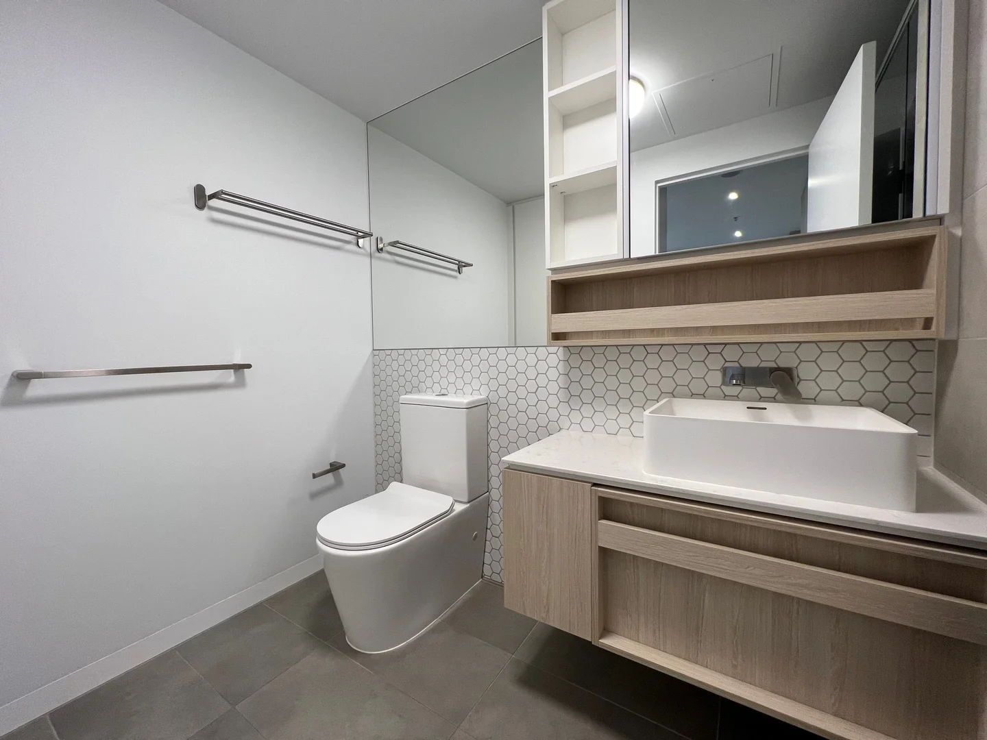 Additional image 6 of 517/40 Hall Street, Moonee Ponds VIC 3039