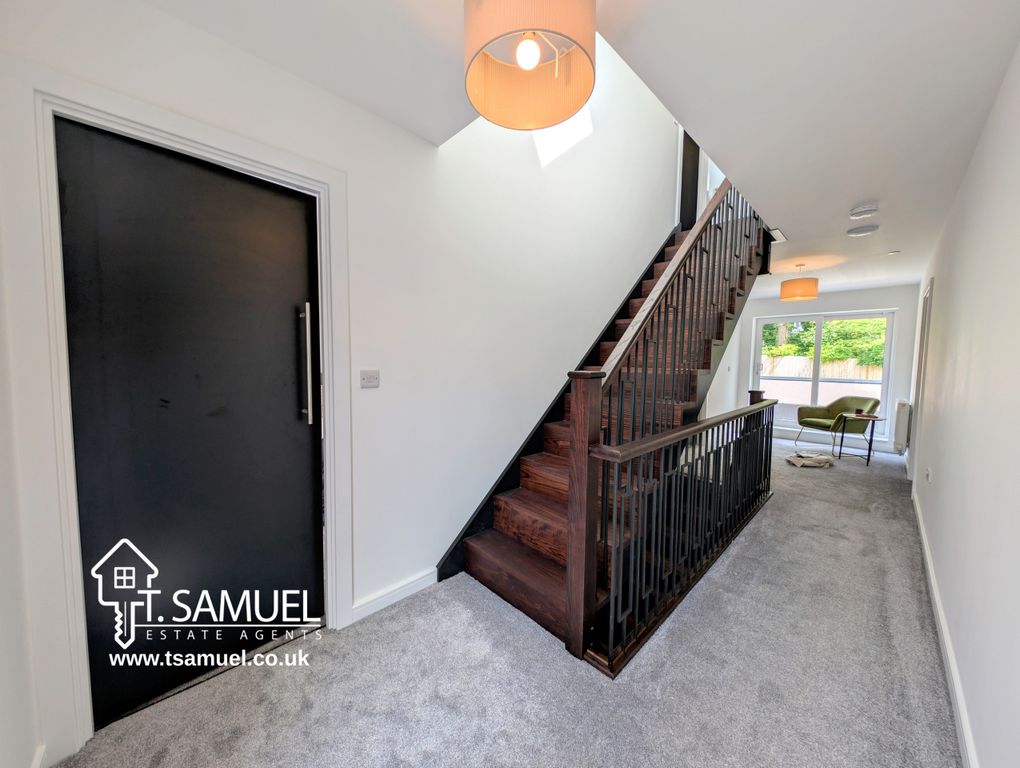 Additional image 30 of 5 bed detached house for saleThe Oaks, Trem Y Dyffryn, Mountain Ash CF45