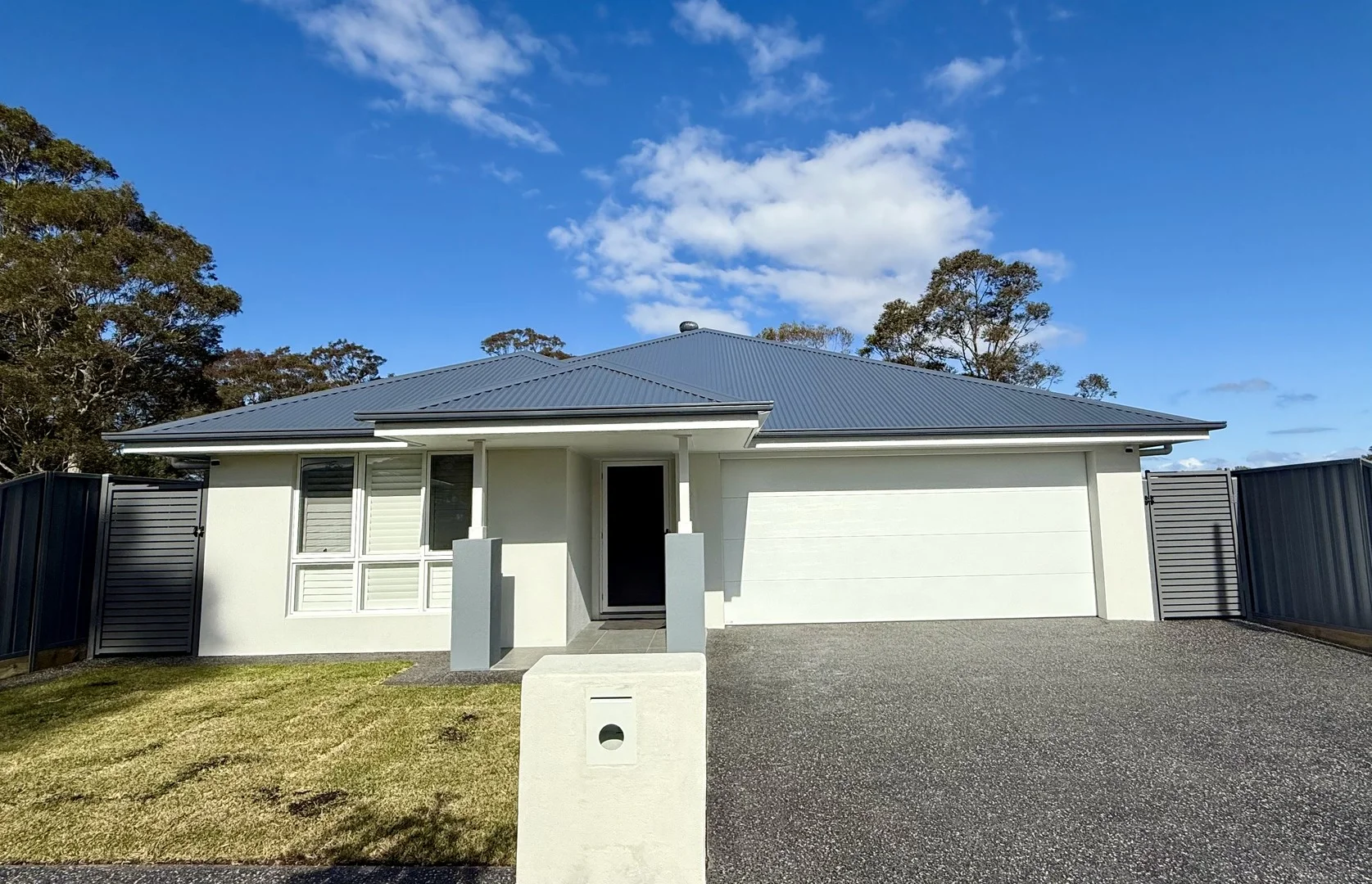 43 Corymbia Way, Badagarang NSW 2540