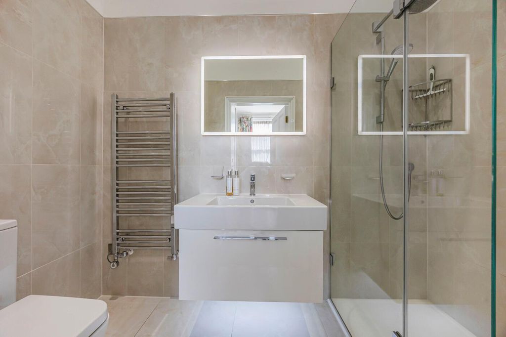Additional image 20 of 4 bed flat for saleNorthfield End, Henley-On-Thames, Oxfordshire RG9