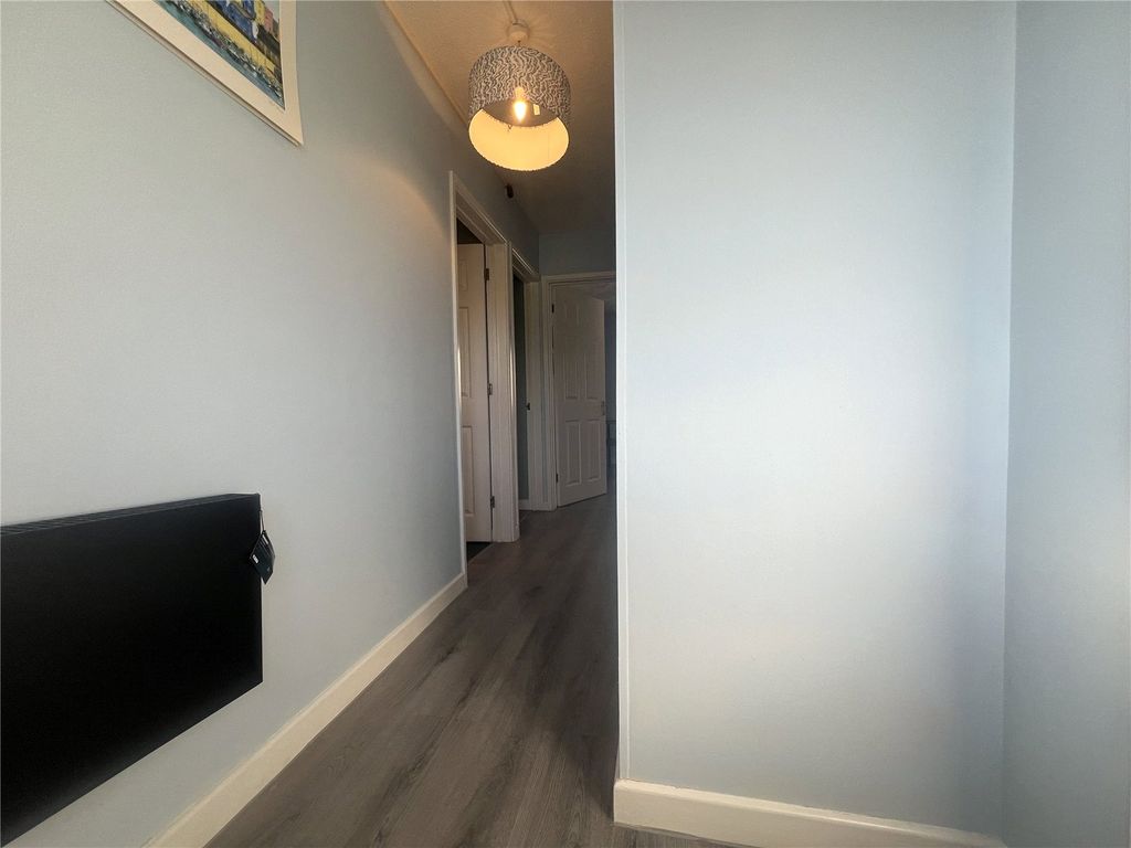 Additional image 10 of 2 bed flat for saleThe Clicketts, Tenby, Pembrokeshire SA70