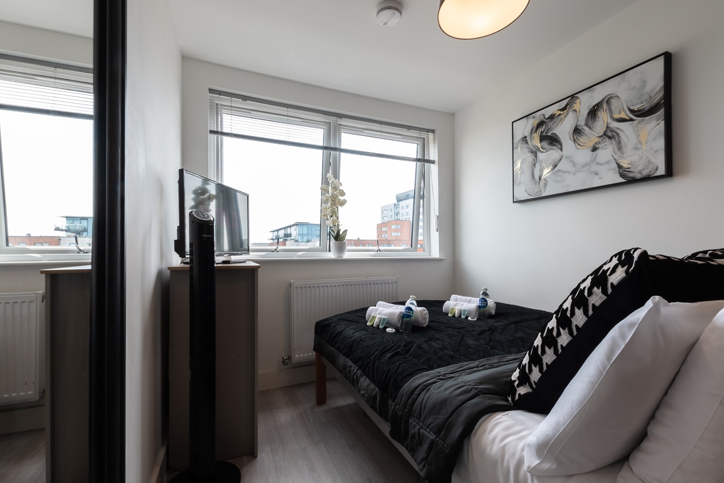 Additional image 6 of 2 Bed Flat, Atlantic Mansion, SO14, N1 7GU