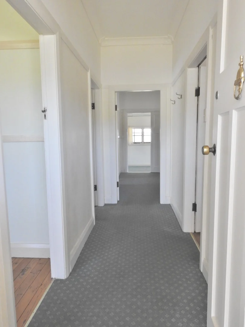 Additional image 4 of 49 Binalong Street, Young NSW 2594