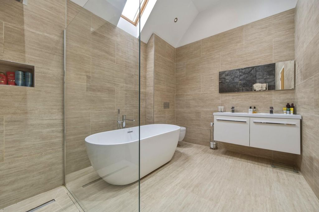 Additional image 39 of 7 bed detached house for saleDovedale Road, West Bridgford, Nottingham NG2