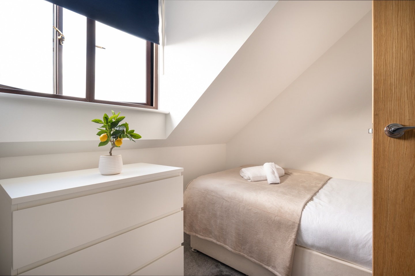 Additional image 7 of 2 Bed Flat, Rhema Court, RG1, N1 7GU