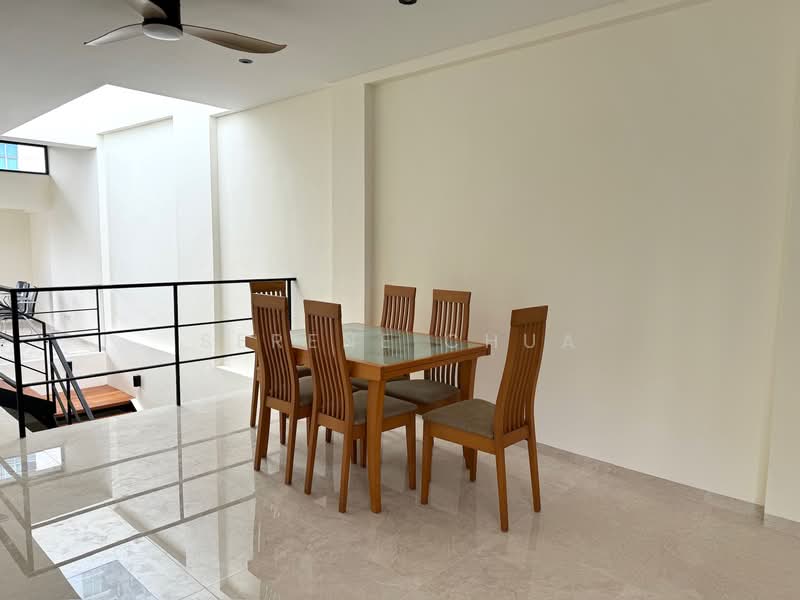 9 SIMON ROAD