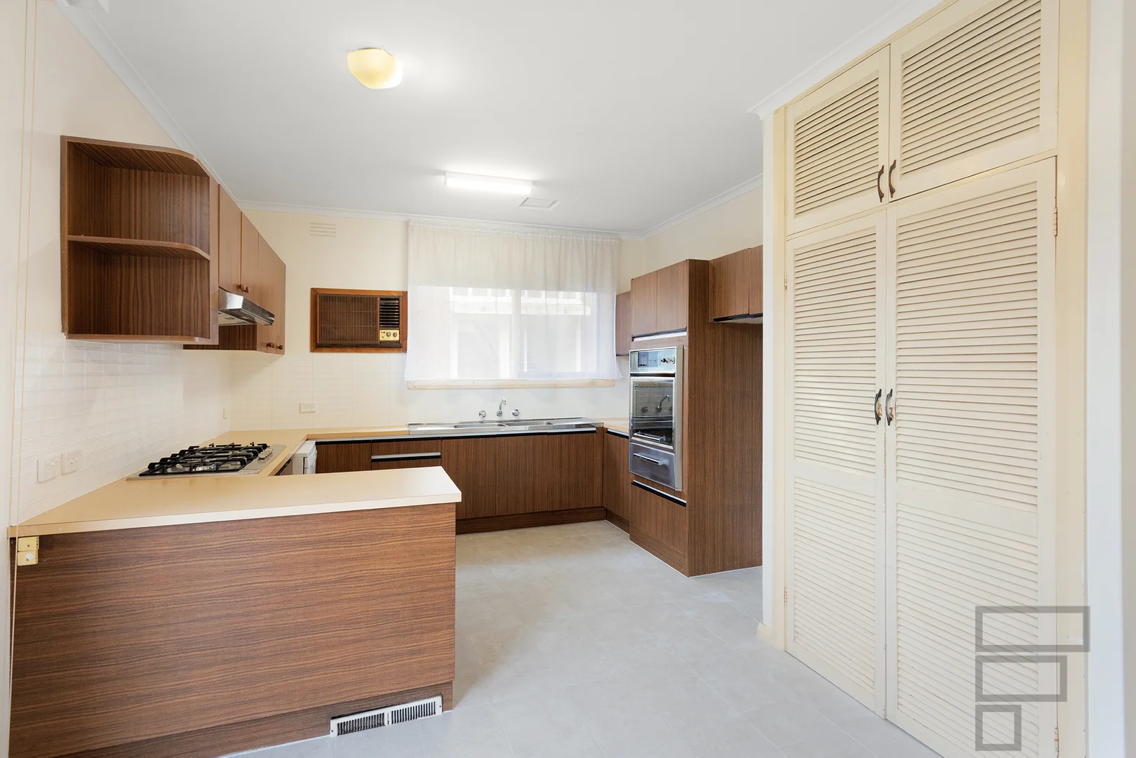 Additional image 2 of 21 Fitzgibbon Crescent, Caulfield North VIC 3161