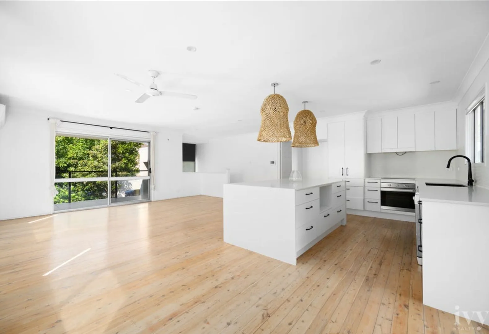 Additional image 2 of 244 Bayview St, Hollywell QLD 4216