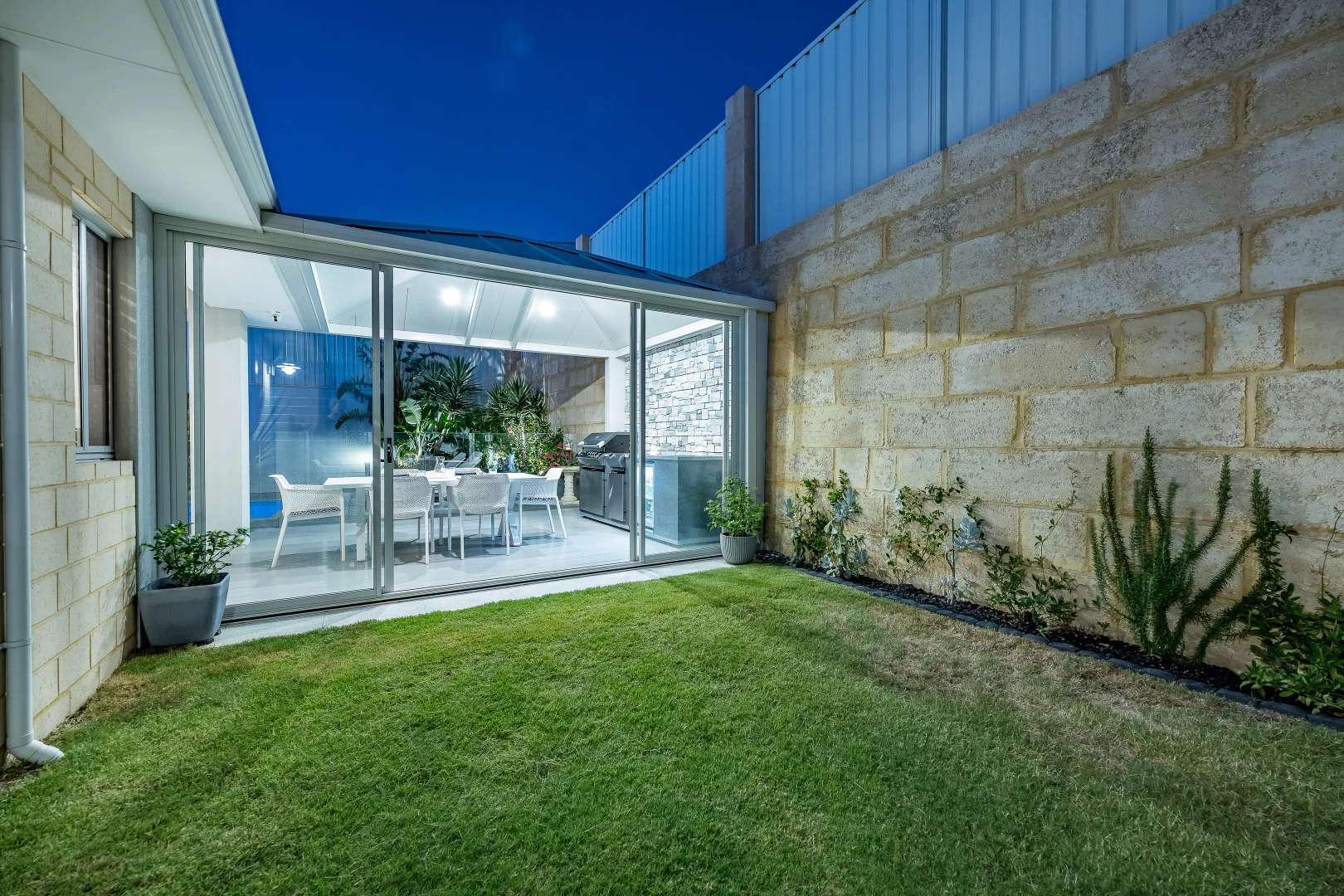 Additional image 5 of 4 Crowsnest Way, Jindalee WA 6036